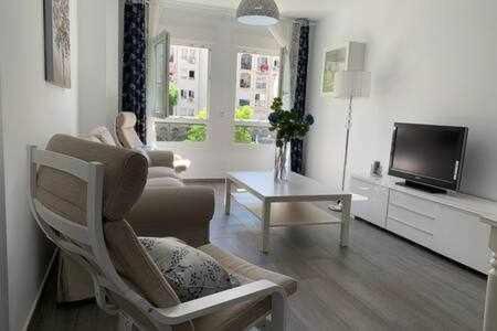 Apartamento Centro Torremolinos Con Parking Luaran gambar