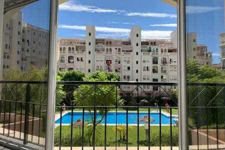 Apartamento Centro Torremolinos Con Parking Luaran gambar